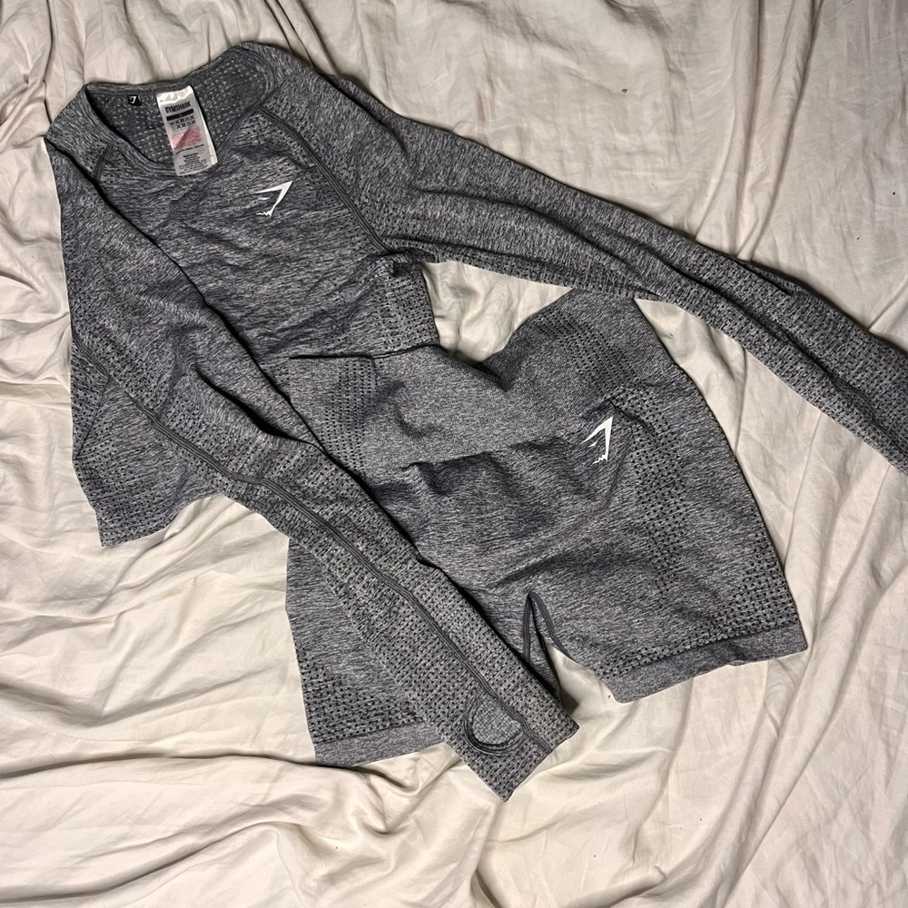 GYM SHARK SET (S) GREY